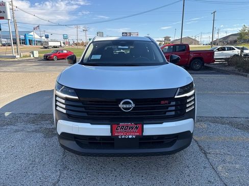 New 2026 Nissan Kicks SR w/ SR Premium Package image 9