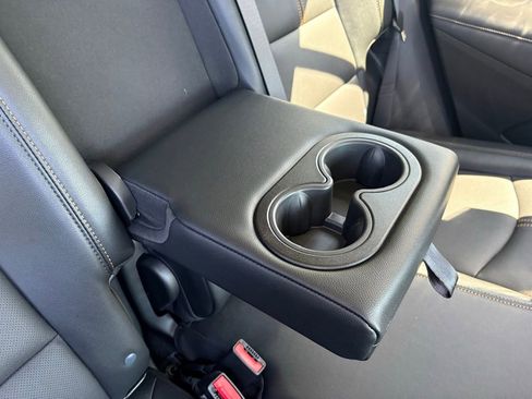 Used 2024 Chevrolet Equinox Premier w/ LPO, Floor Liner Package FWD image 37