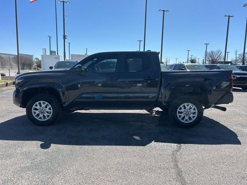 Used 2026 Toyota Tacoma SR image 6
