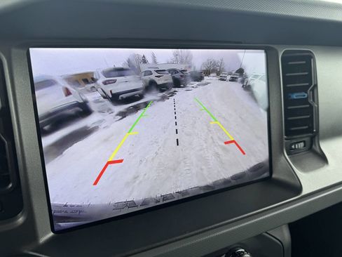 Used 2024 Ford Bronco Black Diamond w/ Sasquatch Package image 12