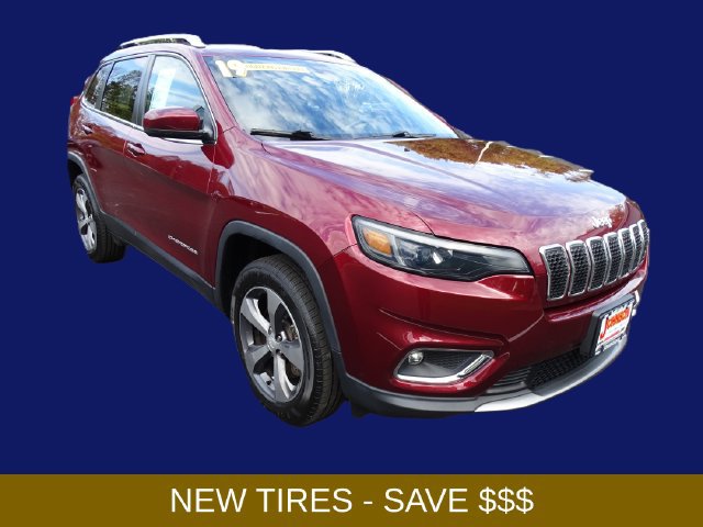 Used 2019 Jeep Cherokee Limited AWD/4WD image 1