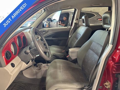 Used 2007 Chrysler PT Cruiser Touring w/ Fleet Value Group I FWD image 7
