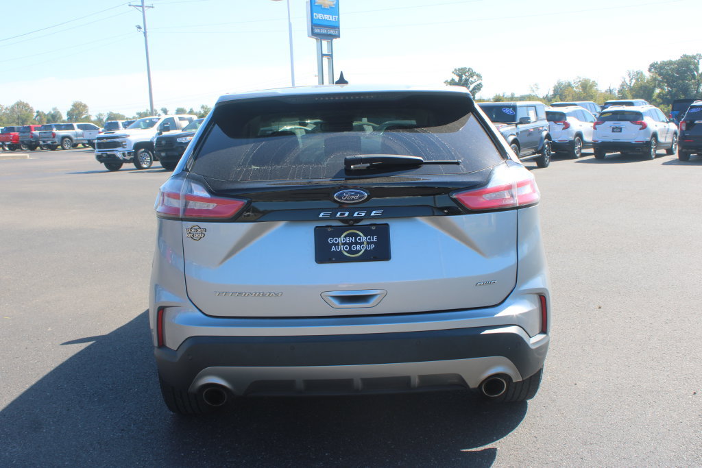 Used 2022 Ford Edge Titanium AWD/4WD image 7