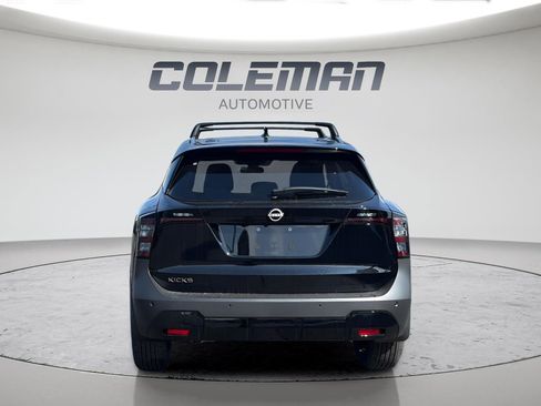 New 2026 Nissan Kicks SV image 4