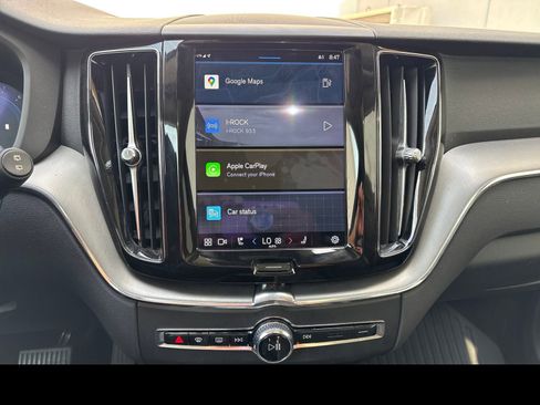 Certified 2023 Volvo XC60 B5 Core AWD/4WD image 20
