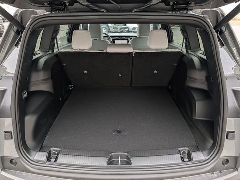 New 2026 Jeep Cherokee Limited image 7