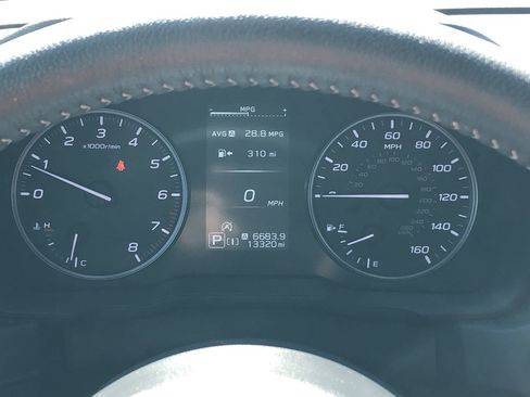 Used 2025 Subaru Forester Premium image 17