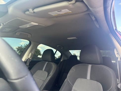 Used 2020 Nissan Sentra SV w/ Electronics Package FWD image 20