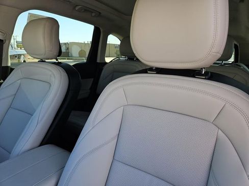 New 2026 Lincoln Nautilus Premier w/ Equipment Group 102A image 17