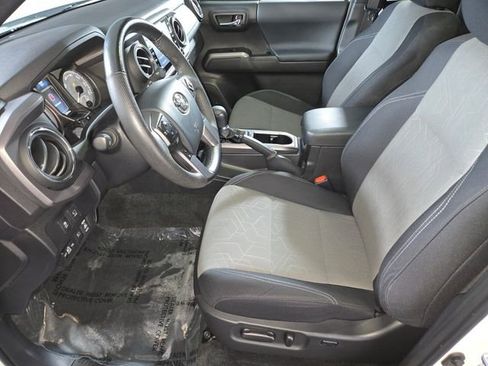Used 2023 Toyota Tacoma TRD Sport w/ Advanced Technology Package AWD/4WD image 13