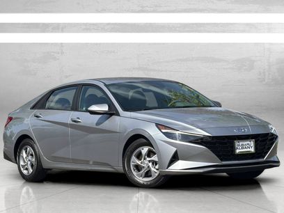Used 2021 Hyundai Elantra SE