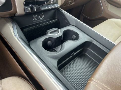 Certified 2022 RAM 1500 Laramie image 40