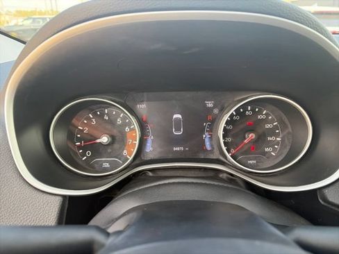 Used 2021 Jeep Compass Limited AWD/4WD image 11