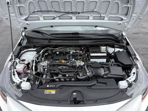 Used 2023 Toyota Corolla LE FWD image 31