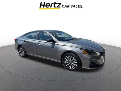 Used 2025 Nissan Altima 2.5 SV