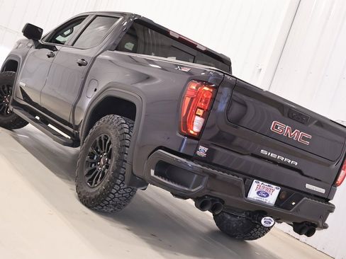 Used 2025 GMC Sierra 1500 Elevation w/ Elevation Premium Package image 39