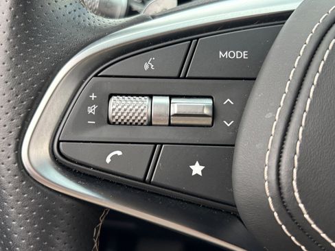 Used 2023 Genesis Electrified GV70 w/ Prestige Package image 43