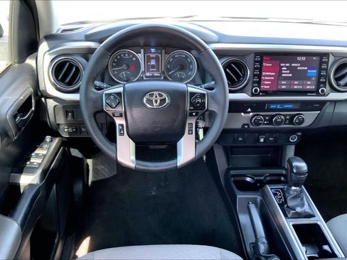 Used 2022 Toyota Tacoma SR5 image 6