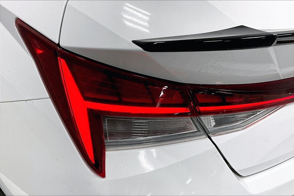 New 2026 Hyundai Elantra SEL FWD image 29