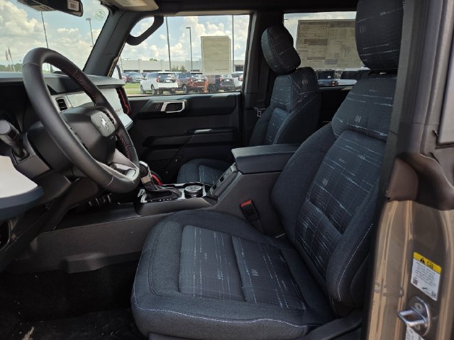 New 2026 Ford Bronco Heritage Edition AWD/4WD image 11