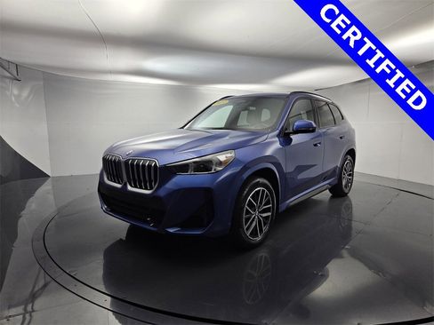 Certified 2023 BMW X1 xDrive28i w/ Premium Package image 5