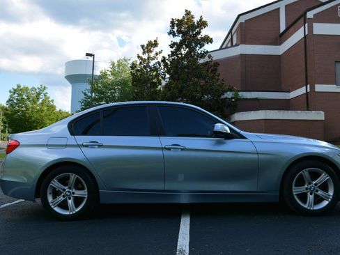 Used 2014 BMW 328i Sedan RWD image 4