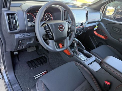 New 2026 Nissan Frontier PRO-4X image 17
