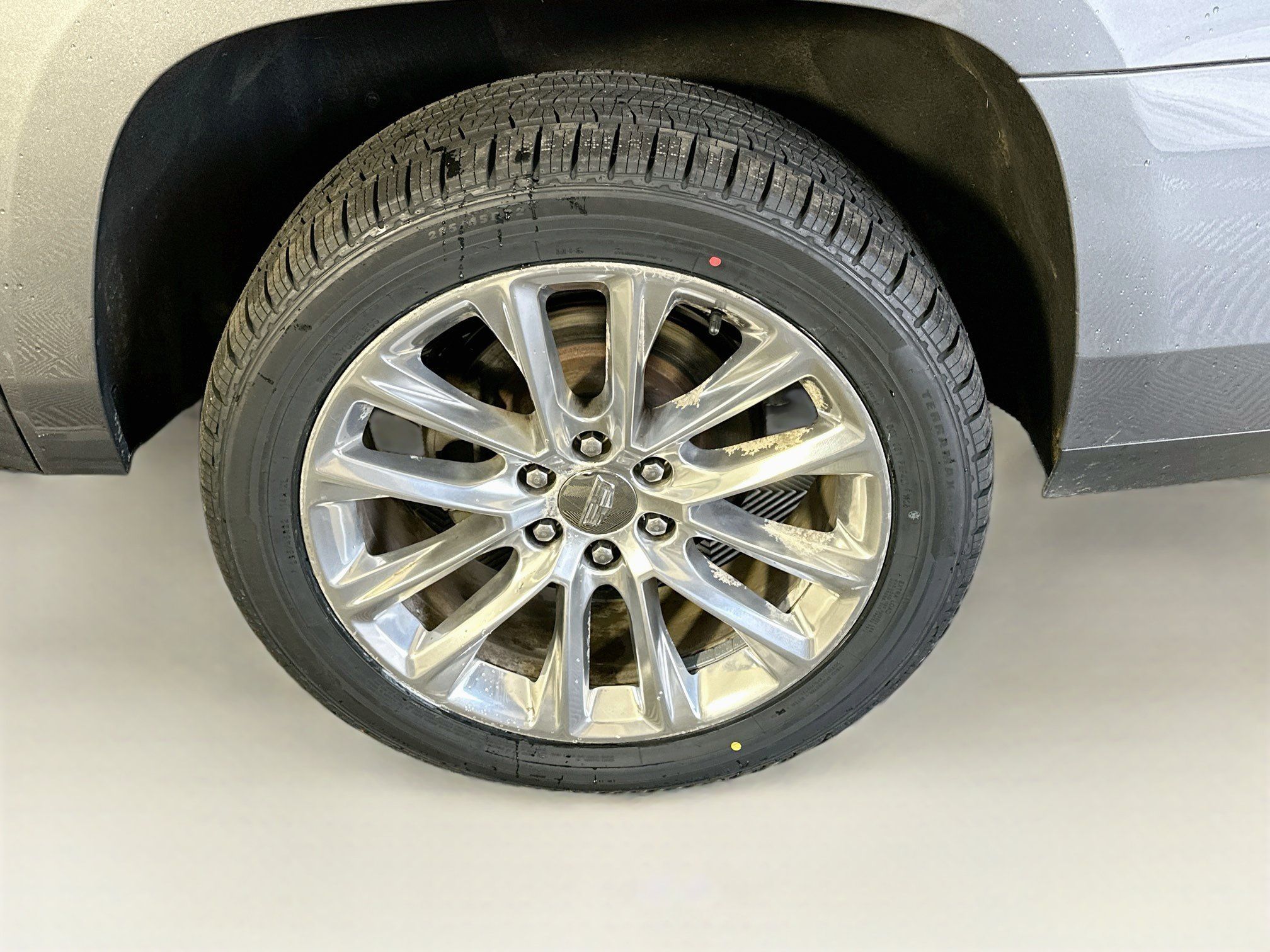 Used 2019 Cadillac Escalade ESV Premium Luxury AWD/4WD image 11