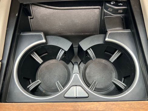 Used 2022 Mercedes-Benz GLS 450 4MATIC image 44