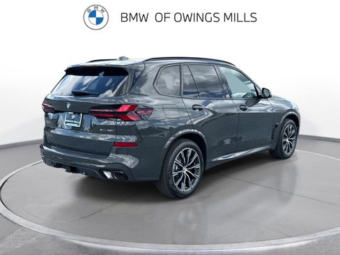 New 2026 BMW X5 xDrive40i w/ M Sport Package AWD/4WD image 9