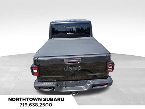 Used 2022 Jeep Gladiator Sport AWD/4WD image 7