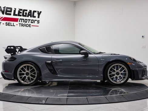 Used 2025 Porsche 718 Cayman GT4 RS w/ Weissach Package RWD image 5