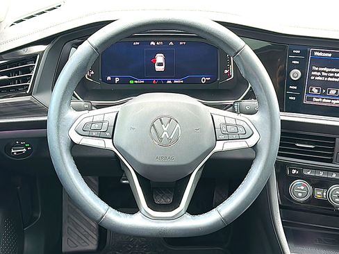 Used 2024 Volkswagen Jetta SEL FWD image 22