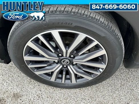 Used 2021 Nissan Kicks SV image 8