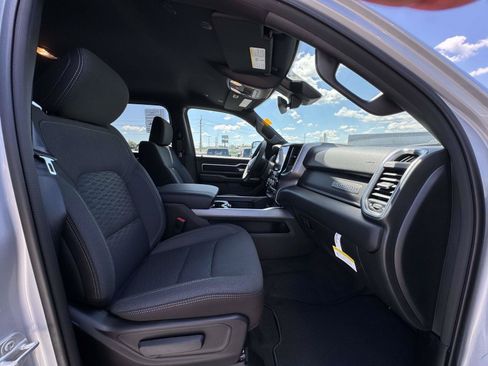 New 2026 RAM 1500 Big Horn w/ Night Edition AWD/4WD image 16