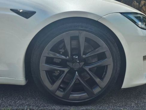 Used 2023 Tesla Model S AWD/4WD image 17