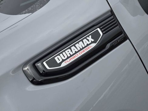 Certified 2024 GMC Sierra 1500 Elevation w/ Elevation Premium Package image 12