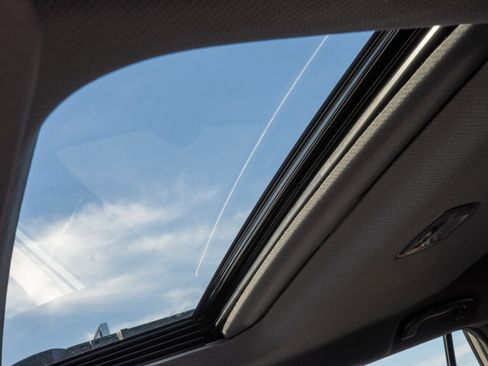 New 2026 Subaru Outback Limited image 18