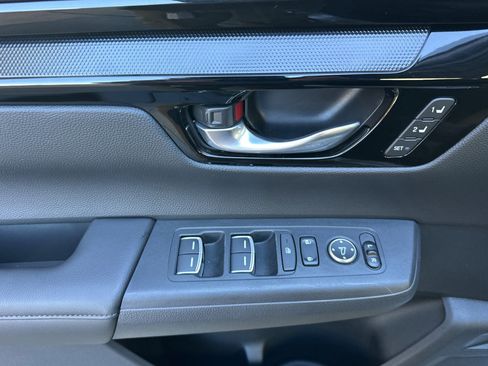 Used 2023 Honda CR-V EX-L image 8