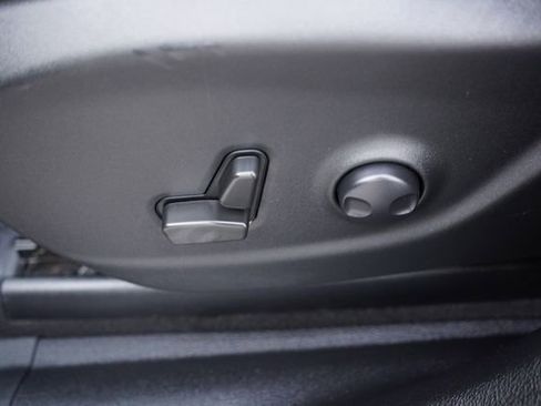 Certified 2022 Jeep Cherokee Limited w/ Elite Package image 25