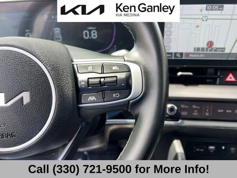 Certified 2023 Kia Sportage EX FWD image 32