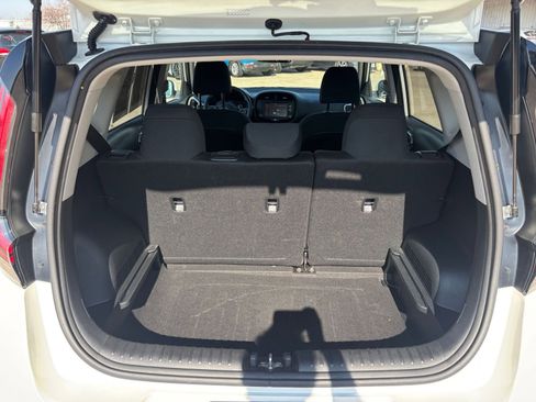 Used 2025 Kia Soul LX w/ LX Technology Package image 29