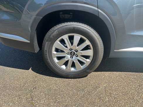 Used 2025 Hyundai Palisade SEL FWD image 5