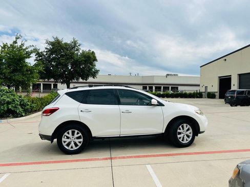 Used 2012 Nissan Murano SV FWD image 10