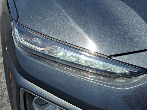 Used 2020 Hyundai Kona Limited AWD/4WD image 9