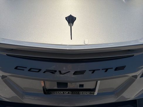 Used 2023 Chevrolet Corvette Stingray Preferred Cpe w/ Z51 Performance Package RWD image 15