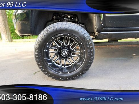 Used 2016 GMC Sierra 2500 Denali w/ Duramax Plus Package AWD/4WD image 42