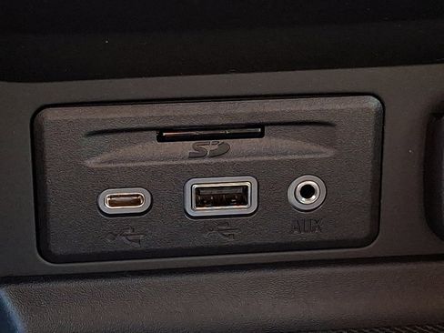 Used 2022 GMC Terrain SLE w/ Driver Convenience Package image 24