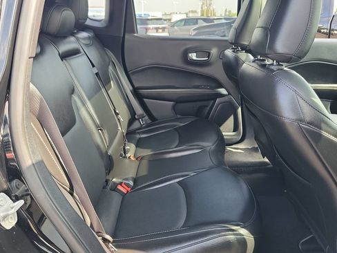 Used 2021 Jeep Compass Latitude w/ Sun and Sound Group AWD/4WD image 28