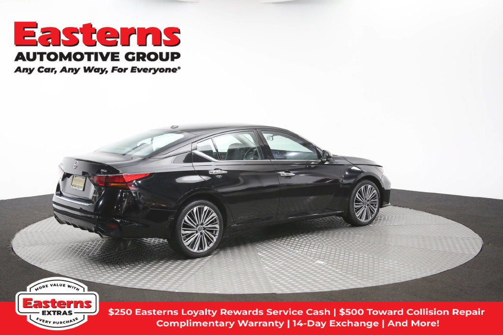 Used 2023 Nissan Altima 2.5 SL AWD/4WD image 44